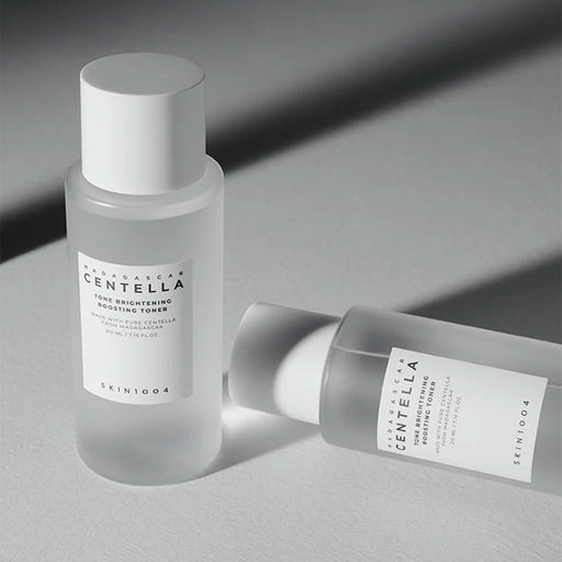 Madagascar Centella Tone Brightening Boosting Toner 210Ml