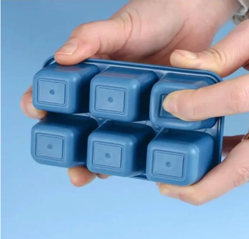 3-Pack Reusable Ice Cube Trays with Cover Lids: Stackable Food-Grade Ice Cube Molds