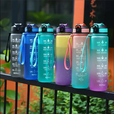 Fitness Essential - 1000 ML Large Capacity Sports Water Bottle with Time - Tracking Straw Leak Proof