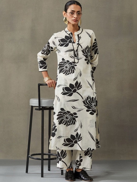 Contemporary Women Floral Printed Regular Gotta Patti Pure Cotton Kurta with Trousers
