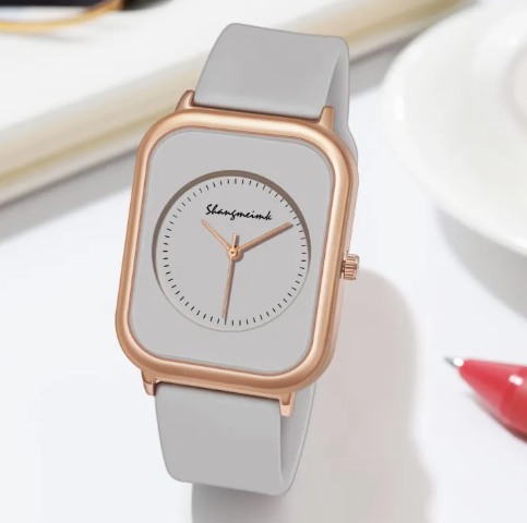 Casual Fashion Simple Personality Literal Women Silicone Quartz Watch
