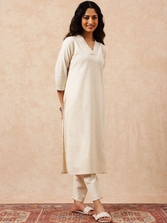 Women Regular Thread Work Pure Cotton Kurta with Trousers