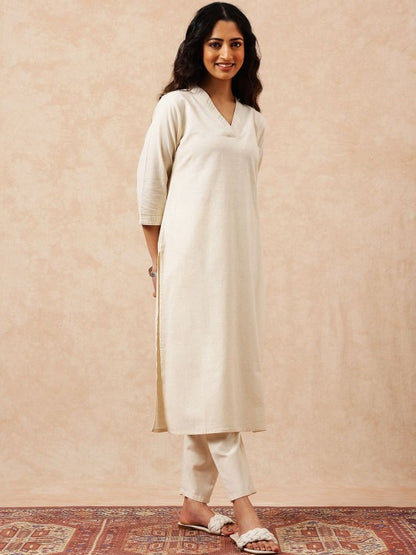 Women Regular Thread Work Pure Cotton Kurta with Trousers
