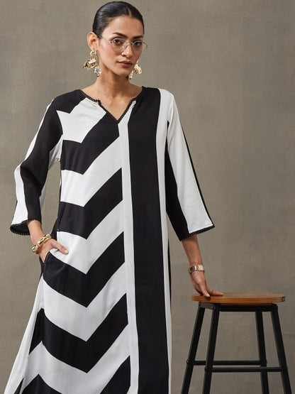 Women Printed Regular Gotta Patti Kurta with Trousers