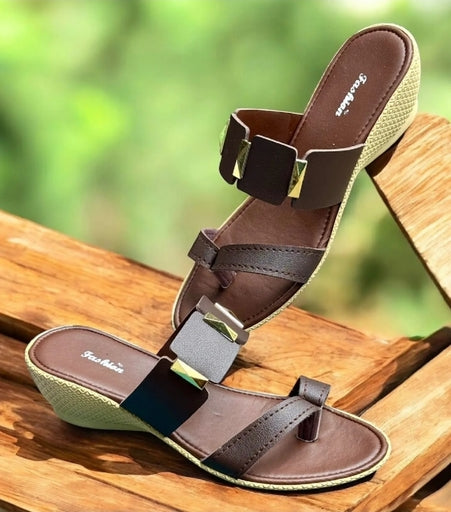 Ladies PU Heel Slippers – Trendy, Comfortable & Slip-On