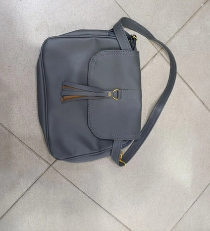 New Fashion Crossbody & Sidebag for Women ( 27*18 Cm )