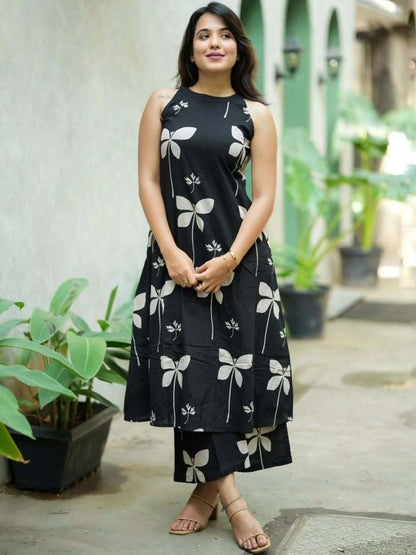 Women Floral Printed Regular Kurta with Palazzos