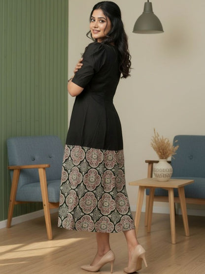 Ethnic Motifs Print Fit & Flare Midi Dress