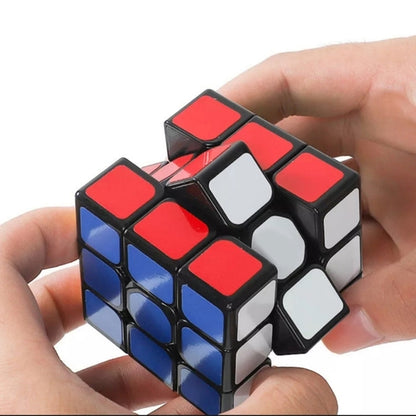 Rubik Cube 3X3x3 Smooth Speed Magic Cube