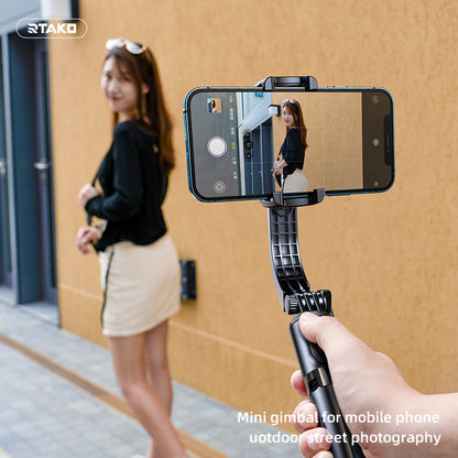 Rtako L08 Mini Anti-shake Electric Gimbal Stabilizer - Ultra-Compact Design: Lightweight and easy to carry, making it ideal for travel and daily use