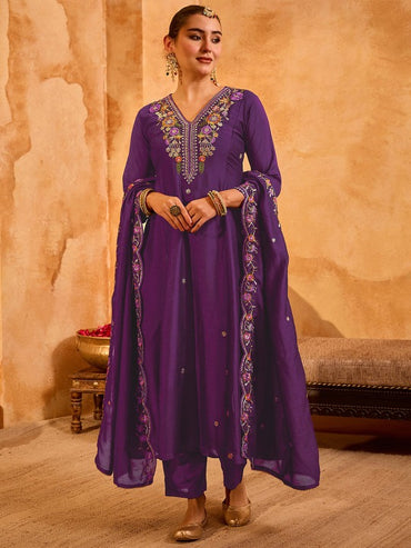 Women Ethnic Motifs Embroidered Regular Thread Work Kurta with Trousers & with Dupatta