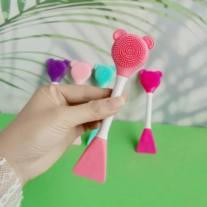 2-In-1 Soft Silicone Bear Face Brush