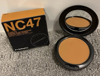 MAC Studio Fix Powder Plus Foundation