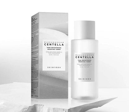 Madagascar Centella Tone Brightening Boosting Toner 210Ml