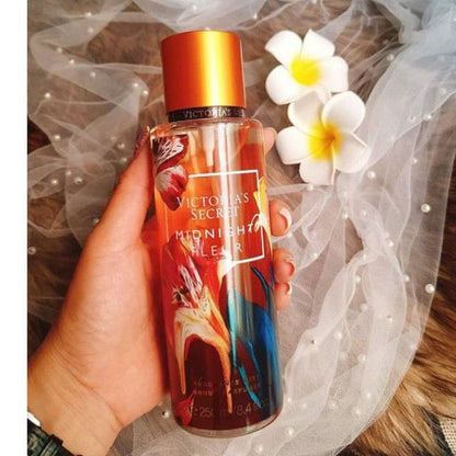 Victoria’s Secret Midnight Fleur Body Mist Perfume 250Ml