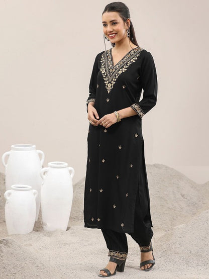 Women Floral Embroidered Regular Sequinned Kurta with Salwar & Dupatta