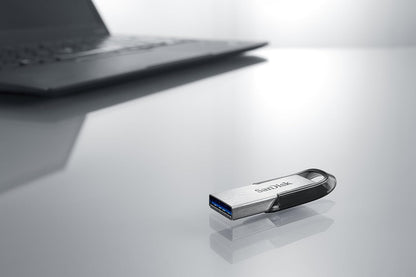 SanDisk Ultra Flair USB 3.0 Flash Drive 32GB / 64GB / 128GB
