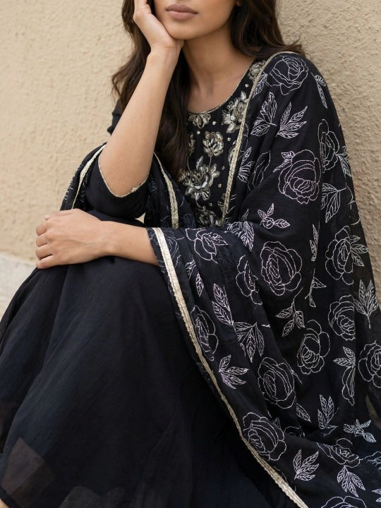 Women Floral Embroidered Empire Thread Work Kurta with Trousers & with Dupatta