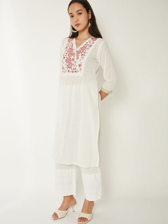Women Floral Embroidered Thread Work Indie Florals Kurta