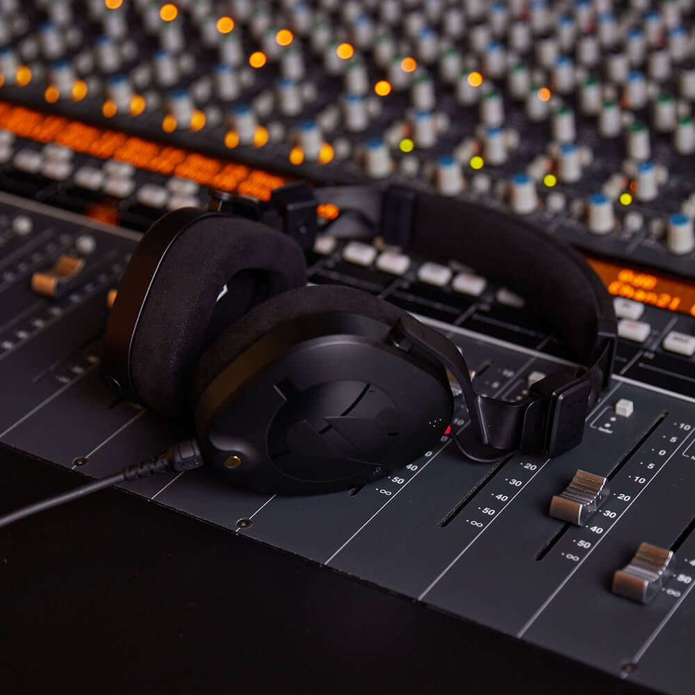 RODE NTH-100 Professional Over-ear Headphones Original