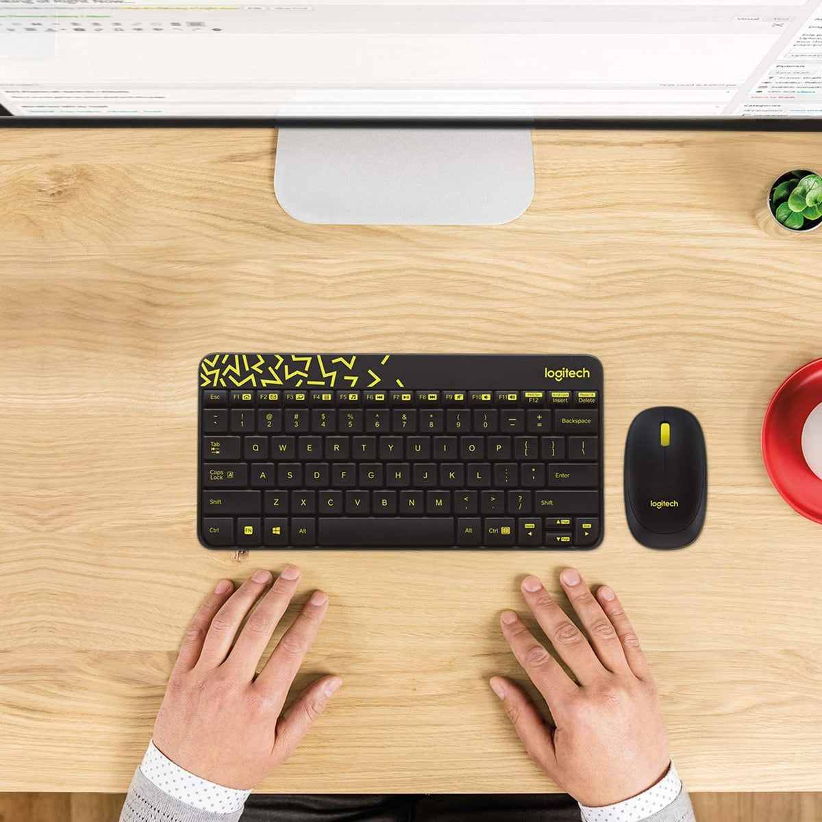 Logitech MK240 NANO Mouse and Keyboard Combo