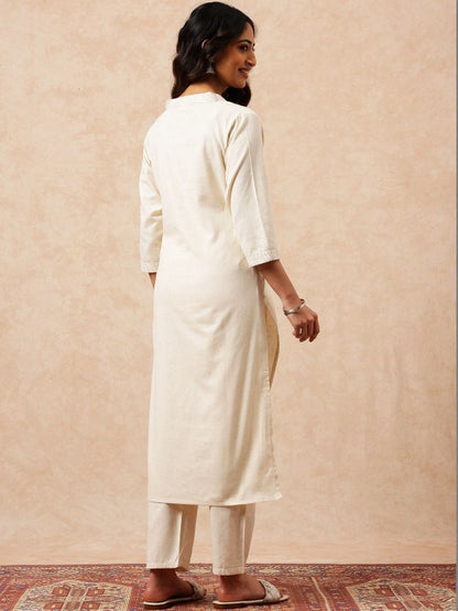 Women Regular Thread Work Pure Cotton Kurta with Trousers