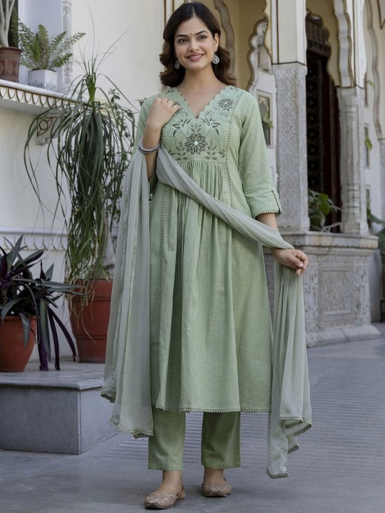 Floral Yoke Design V-Neck Empire Aari Work Pure Cotton Kurta with Pyjamas & Dupatta