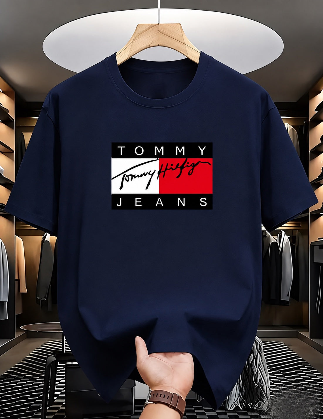 Tommy Hilfiger Men's Oversized Printerd T-Shirt
