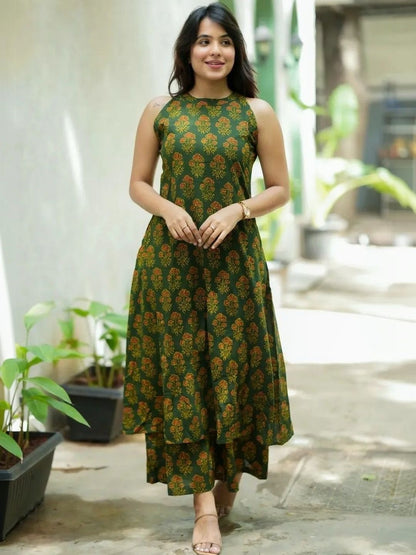 Women Floral Printed Regular Pure Cotton Kurta with Palazzos