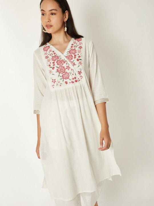 Women Floral Embroidered Thread Work Indie Florals Kurta