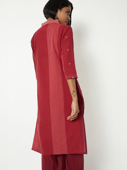 Women Ethnic Motifs Embroidered Flared Sleeves Chikankari Kurta