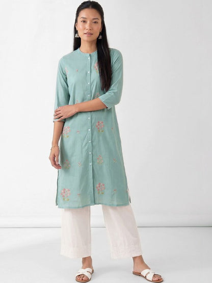 Women Floral Embroidered Thread Work Floral Kurta