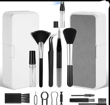 Multi-Purpose Smart Gadget Cleaning Set for Mobile Phones, Earphones, Headphones, Laptops,  Keyboard