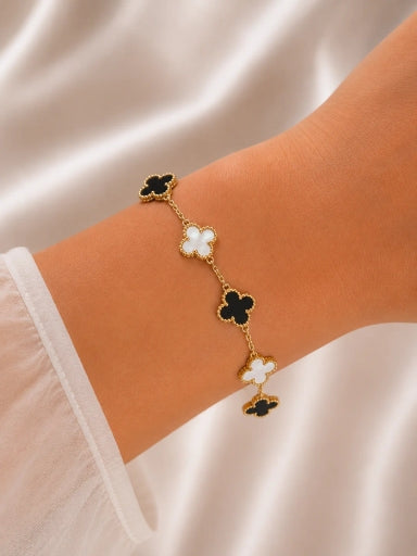 Aurelia Noir Bangle