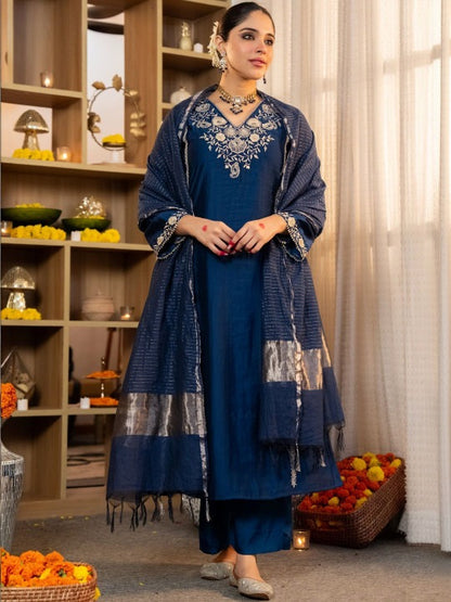 Ethnic Motifs Embroidered Regular Thread Work Kurta Set