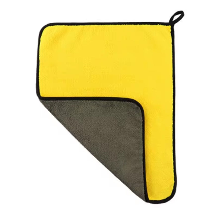 Extra-Large Double-Sided Microfiber Car Cleaning Towel – Ultra-Absorbent, Thick, Soft, Lint-Free