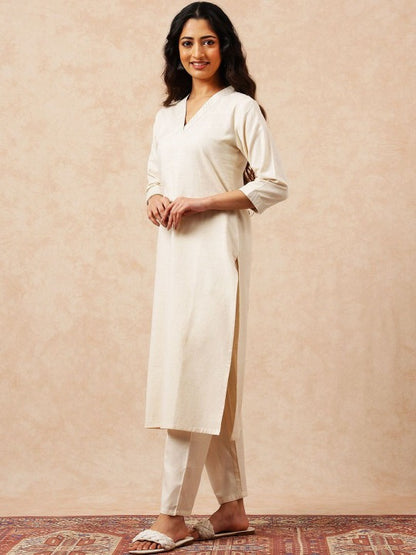 Women Regular Thread Work Pure Cotton Kurta with Trousers