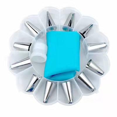 16 Pieces Cake Decorating Kit Supplies Set Tools Piping Tips Pastry Icing Bags Nozzles Piping Bag Cake decoration tools kitchen accessories baking tools.