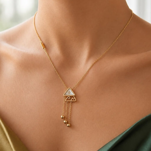 Graceful Geometric Gold Pendant Chain Necklace