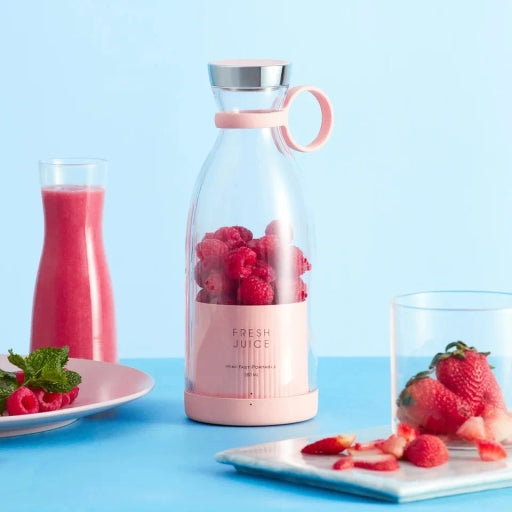 Mini Portable Blender & Juicer – USB Rechargeable Smoothie Maker