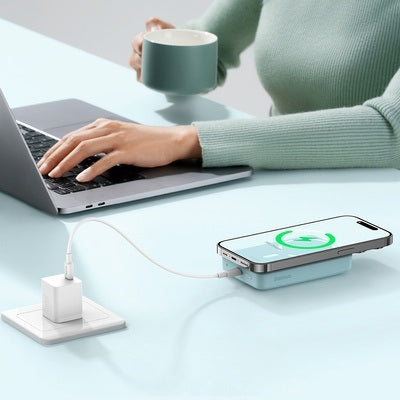 Baseus PD 30W 10000mAh Magnetic Mini Wireless Fast Charge Magsafe Power Bank