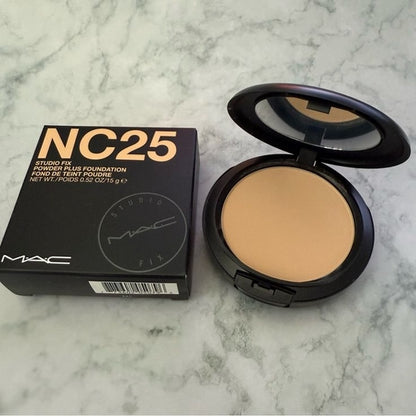 MAC Studio Fix Powder Plus Foundation