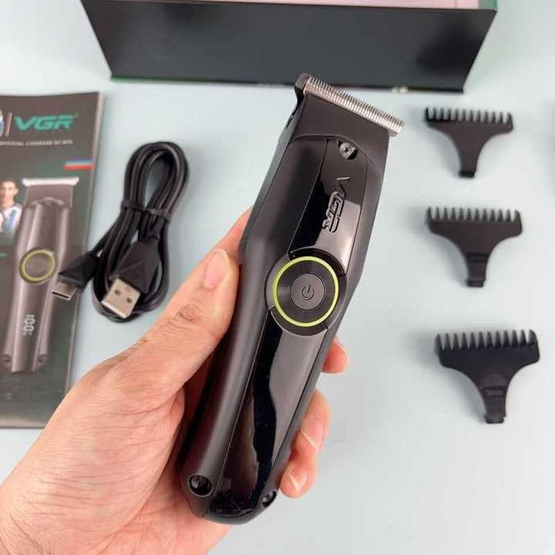 VGR V-905 Professional Hair Trimmer for Men & Salon