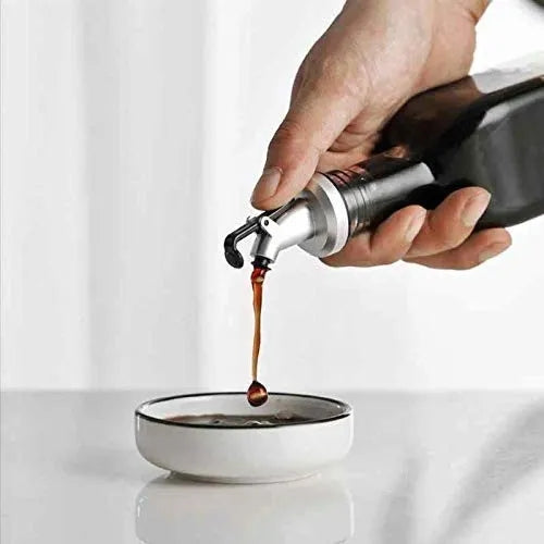 Oil Dispenser, Vinegar Cruet Bottle, Air Tight Salad Dressing Cruet Glass Oil Bottle 500 MI ONE PC